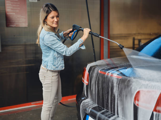 Why Choose Our Certified Pressure Washing Experts for Your Project Needs in Howe, TX?